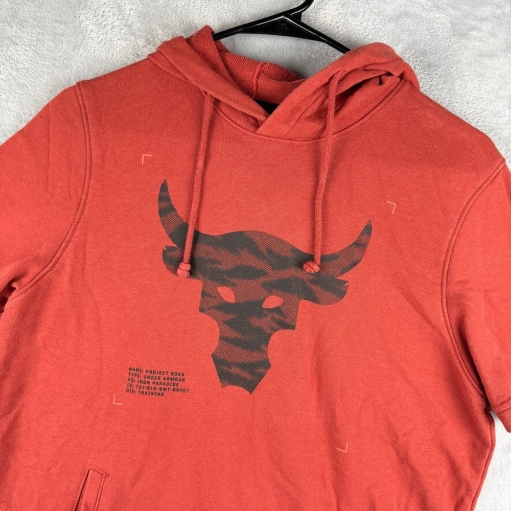 Under Armour Project Rock Hoodie Men Small Orange Short Sleeve Hooded Sweatshirt